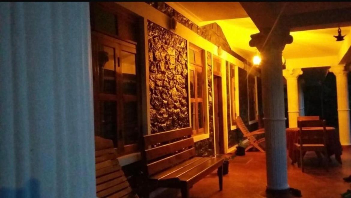 Cassells Jungle Resorts Thekkady Vandiperiyār Esterno foto