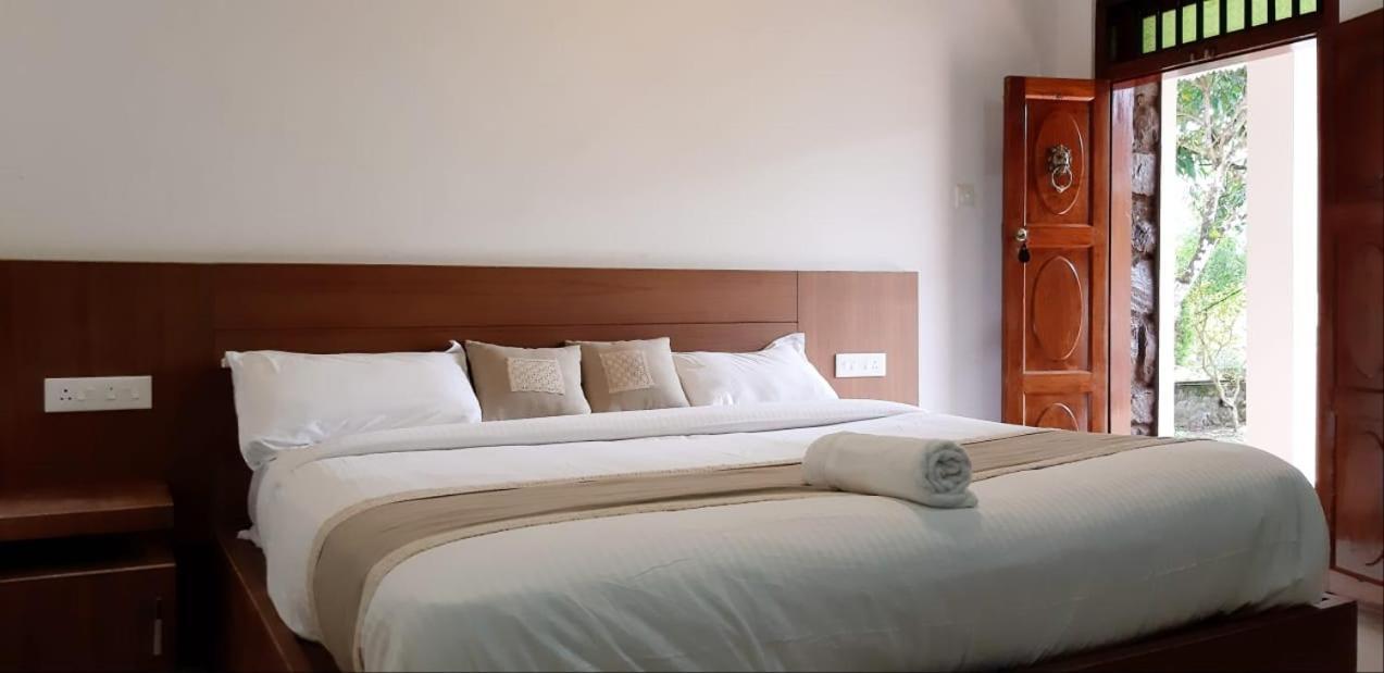 Cassells Jungle Resorts Thekkady Vandiperiyār Esterno foto