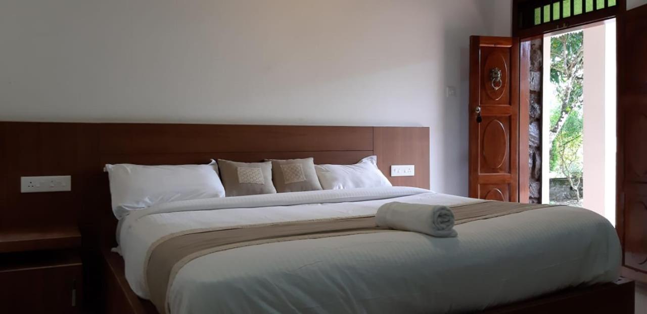 Cassells Jungle Resorts Thekkady Vandiperiyār Esterno foto